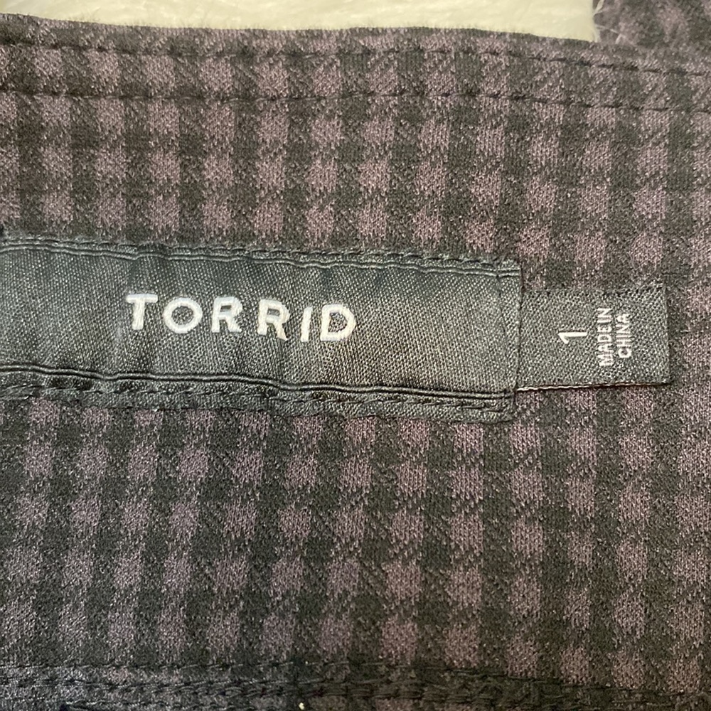 Torrid Black Mini Check Pixie Pants - image 6